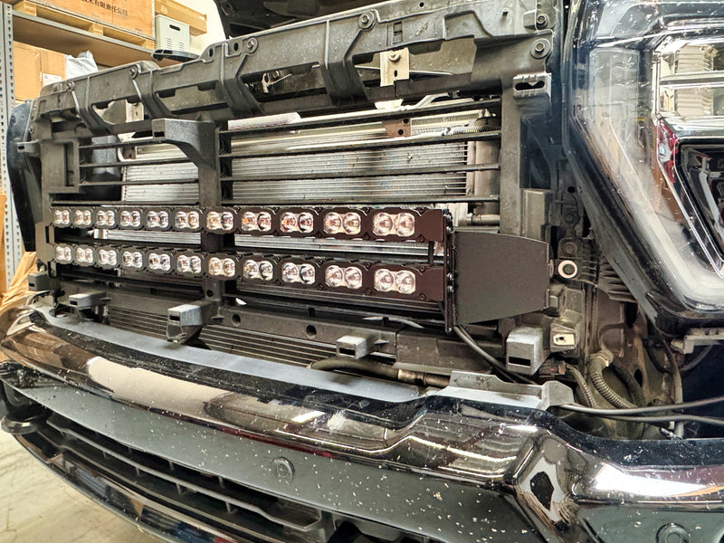 Load image into Gallery viewer, Chevrolet Silverado 2500/3500HD Dual 40-Inch Light Bars (2020-2026) - PRO