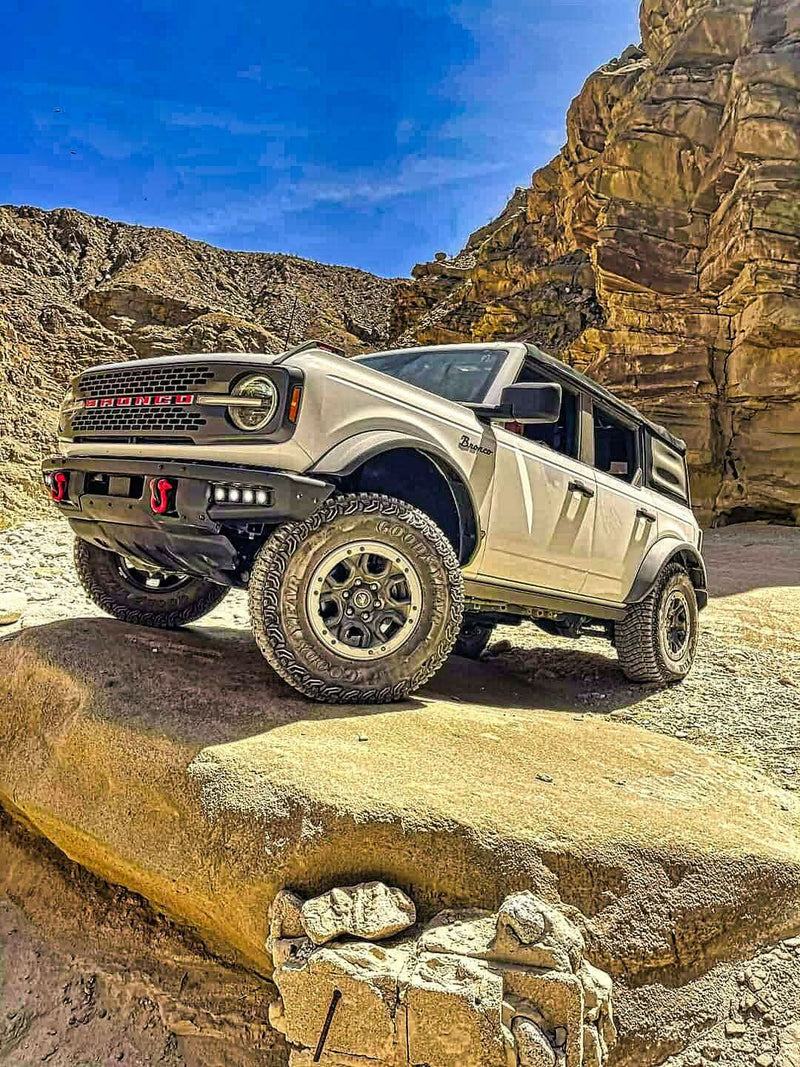 Load image into Gallery viewer, 2021+ Ford Bronco Modular Bumper Dual Function Fog Light Kit - FSPE
