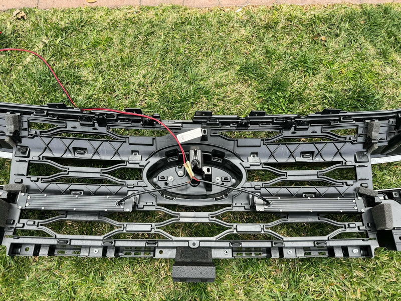 Load image into Gallery viewer, 2022-2024 Ford Expedition (2) 12 in Light Bars - FSPE