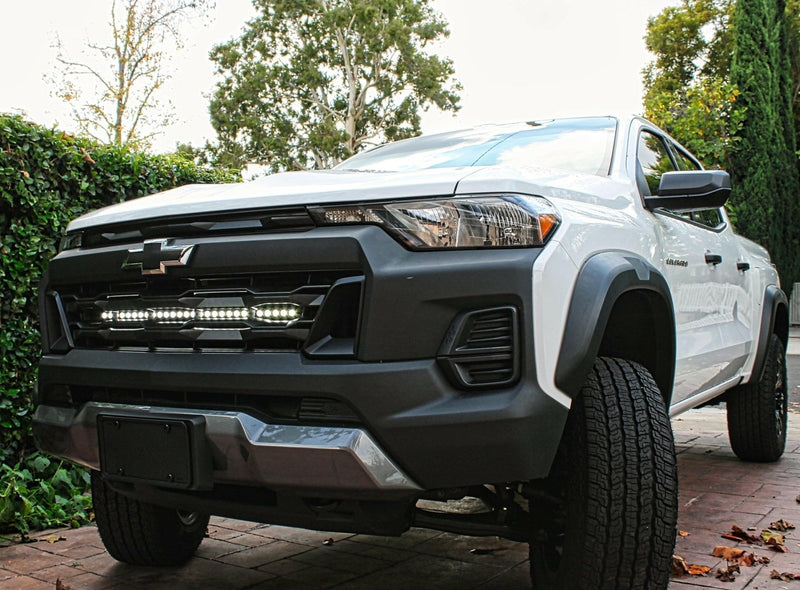 Load image into Gallery viewer, 2023+ Chevrolet Colorado Single 30 in Light Bar - FSPE