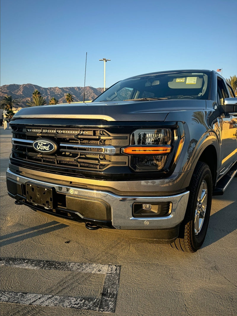 Load image into Gallery viewer, 2024+ Ford F150 Single 30in Light Bar - FSPE
