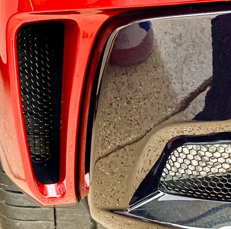 Load image into Gallery viewer, Chevrolet Corvette C8 Z06 & E-Ray Rear Wheel Bumper Diffusor Mesh Set (2023-2024) - FSPE