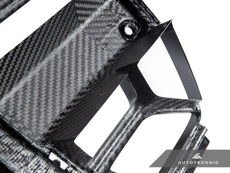 Load image into Gallery viewer, Dry Carbon Competizione Sport Front Grille - G80 M3 | G82/ G83 M4 - FSPE