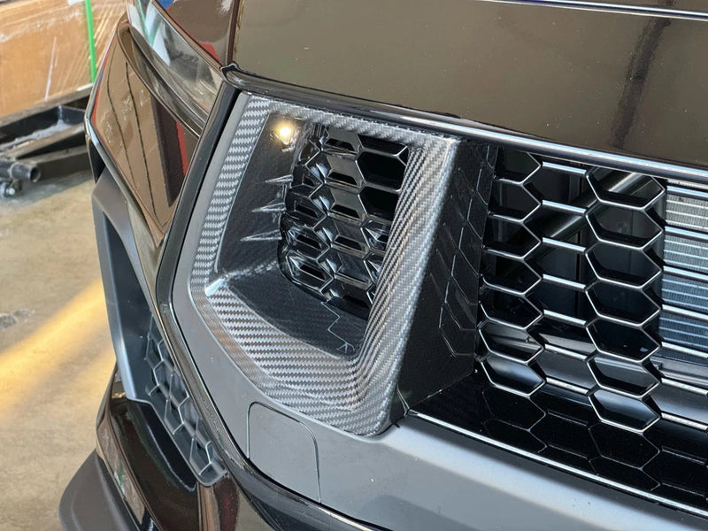 Load image into Gallery viewer, Ford Mustang GT (2024 - Current) - Dry Carbon Grille Inserts - FSPE