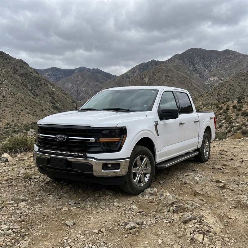 Load image into Gallery viewer, 2024+ Ford F150 Tremor 40in Light Bar Standard Bumper - SLIM