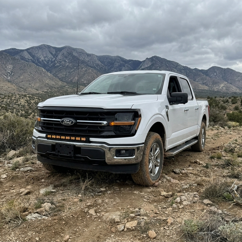 Load image into Gallery viewer, 2024+ Ford F150 Tremor 30in Light Bar Standard Bumper - PRO