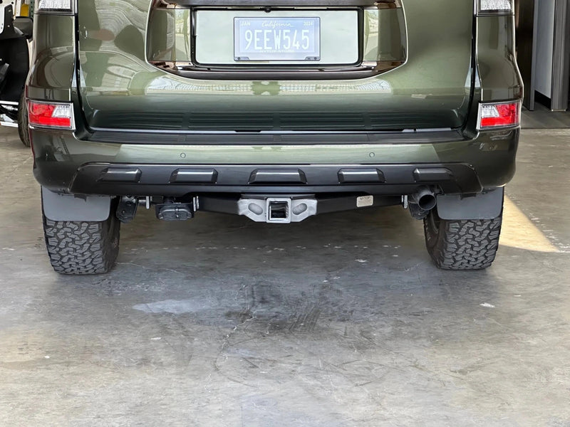 Load image into Gallery viewer, Lexus GX460 (2010 - 2023) - Rear Tow Hitch Receiver - FSPE
