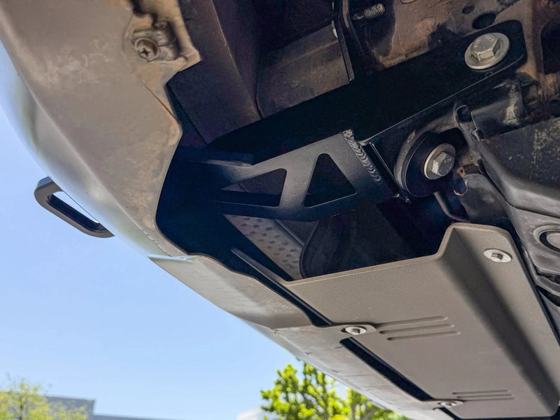 Load image into Gallery viewer, Lexus GX460 (2014 - 2023) - Front Recovery Points - FSPE