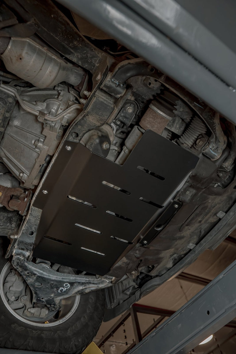 Load image into Gallery viewer, Nissan Frontier (2005-2019) V6 Engine Skid Plate - FSPE