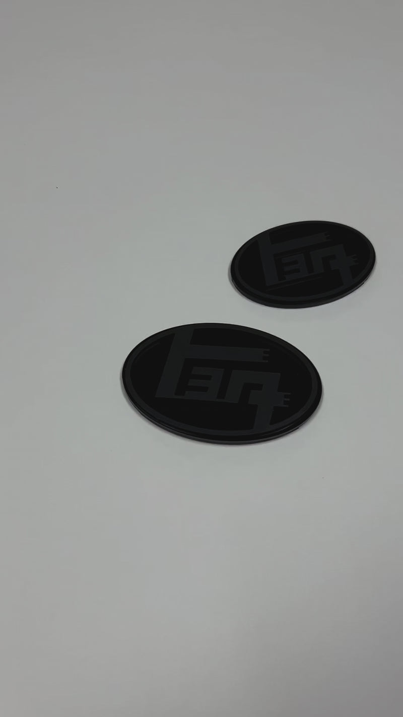 Load and play video in Gallery viewer, Toyota Camry (2025+) Raised Bumper Emblems (Pair)