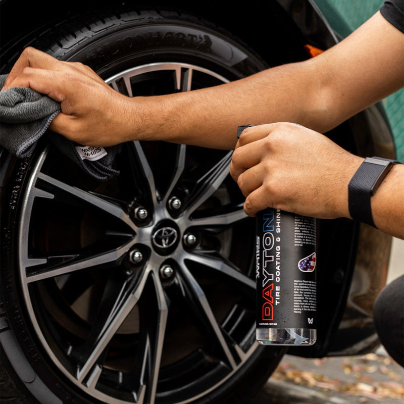 Load image into Gallery viewer, Quick Detailing Pro Kit for Auto Detailing - 16 - Piece Complete Car Care Set - FSPE