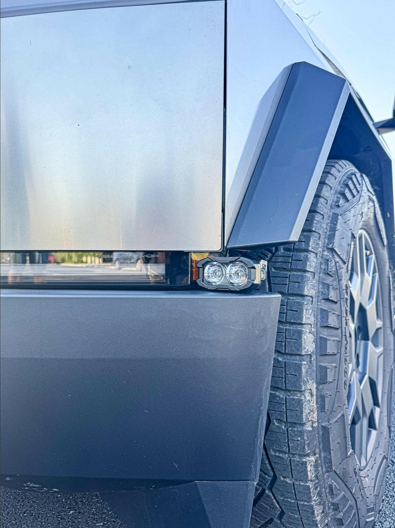 Load image into Gallery viewer, Tesla Cybertruck Bumper Light Pods - FSPE
