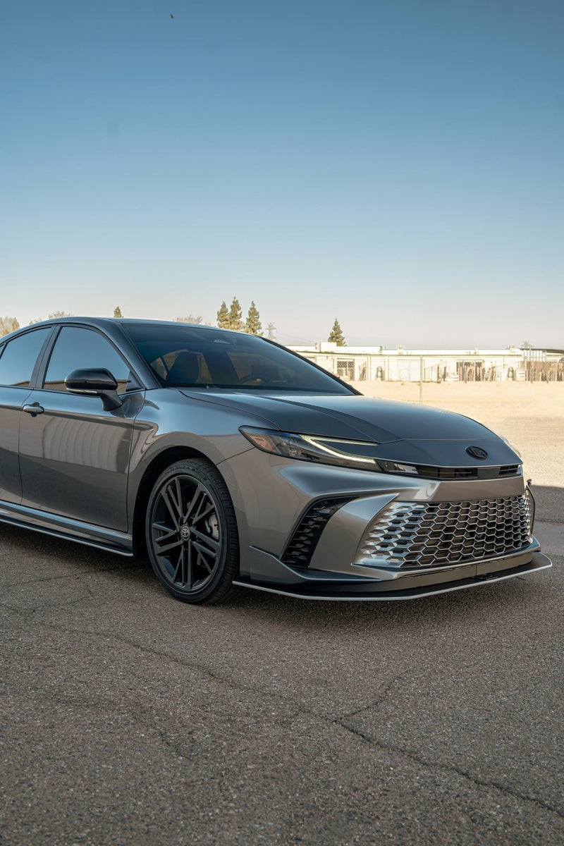 Load image into Gallery viewer, Toyota Camry (2025+) SE / XSE Chassis Mount Front Splitter - FSPE