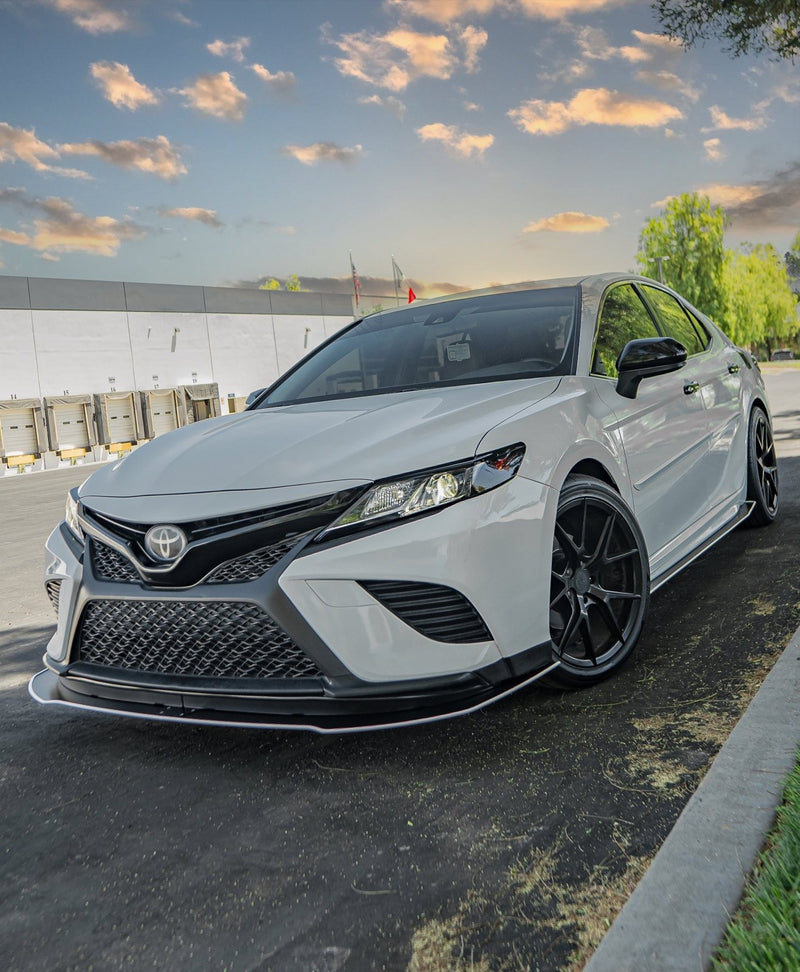 Load image into Gallery viewer, Toyota Camry SE Chassis Mount Front Splitter - FSPE