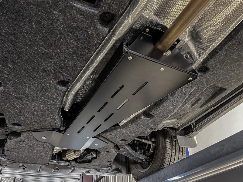 Load image into Gallery viewer, Toyota Highlander Catalytic Converter Guard (2020-2024) - FSPE