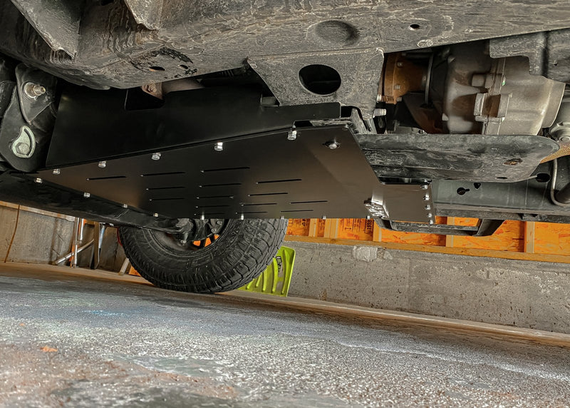 Load image into Gallery viewer, Chevrolet Colorado / GMC Canyon (2015-2022) Catalytic Converter Guard - FSPE