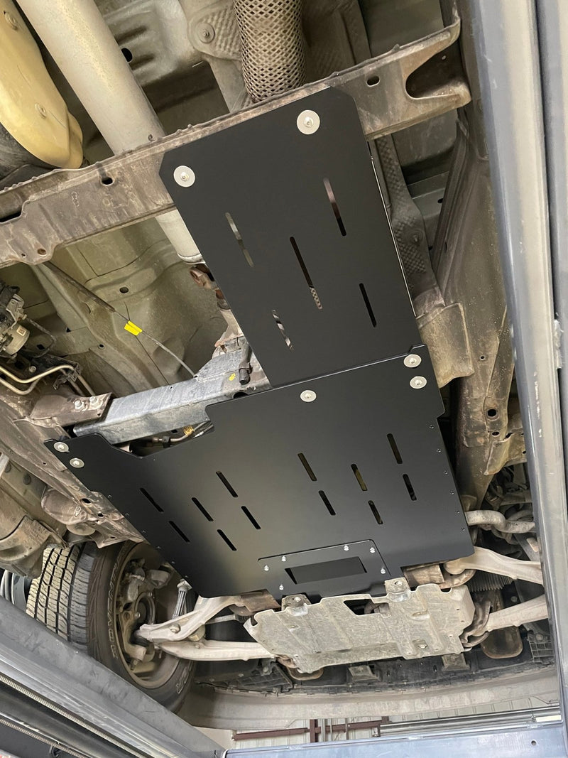 Load image into Gallery viewer, Chevrolet Tahoe/Suburban & GMC Yukon/Yukon XL Catalytic Converter Guard (2015-2020) - FSPE