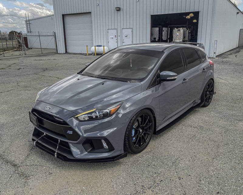 Load image into Gallery viewer, Ford Focus RS (2016-2018) Mudguards - FSPE