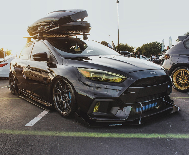 Load image into Gallery viewer, Ford Focus RS (2016-2018) Side Skirts V1 - FSPE