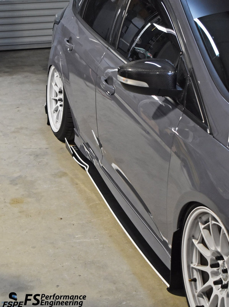 Load image into Gallery viewer, Ford Focus RS (2016-2018) & ST (2011-2018) Side Skirts V3 - FSPE