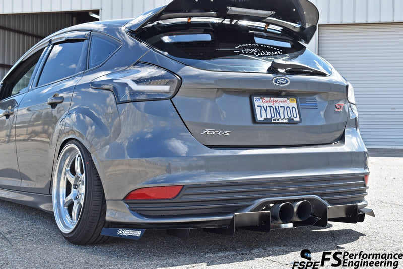Load image into Gallery viewer, Ford Focus ST (2011-2018) Rear Diffuser V2 - FSPE
