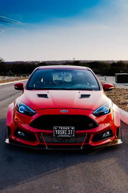 Load image into Gallery viewer, Ford Focus ST (2015-2018 Facelift) Front Splitter V3 - FSPE