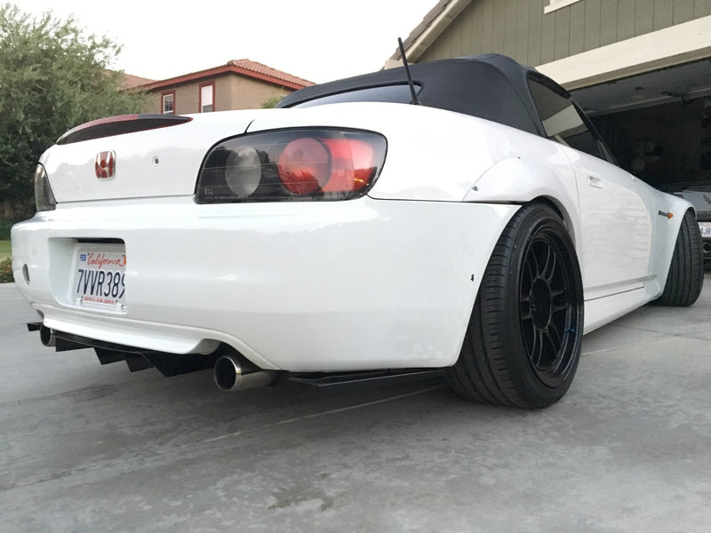 Load image into Gallery viewer, Honda S2000 AP1 (1999-2003) Rear Diffuser - FSPE