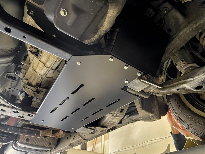 Load image into Gallery viewer, Nissan Frontier (2005-2019) Catalytic Converter Guard 2WD 2.5L 4-Cylinder, 4.0L V6 - FSPE