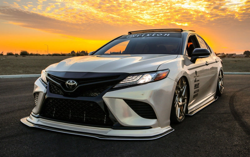 Load image into Gallery viewer, Toyota Camry (2018-2022) Side Skirts V2 - FSPE