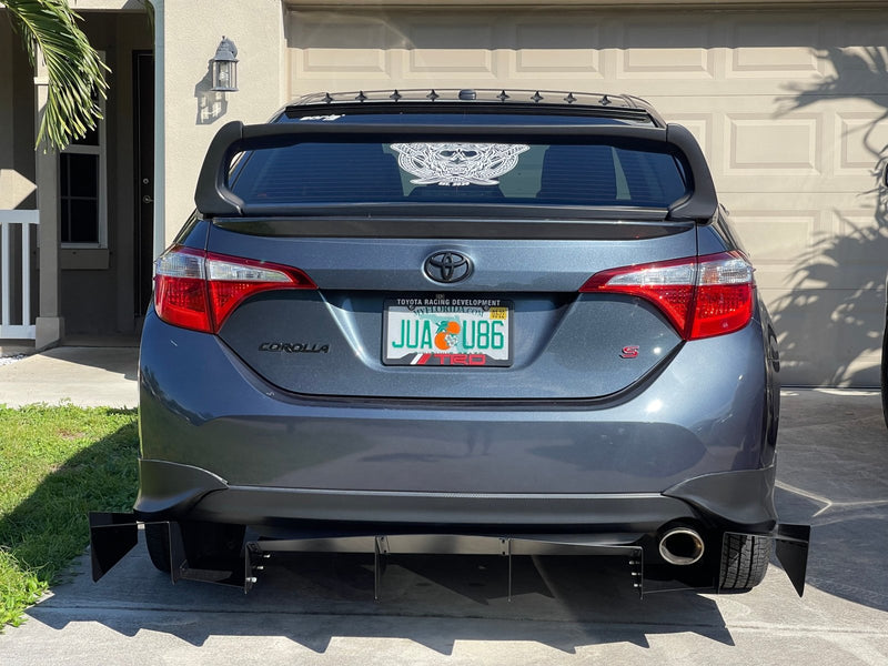 Load image into Gallery viewer, Toyota Corolla 2014-2018 Rear Diffuser V1 - FSPE