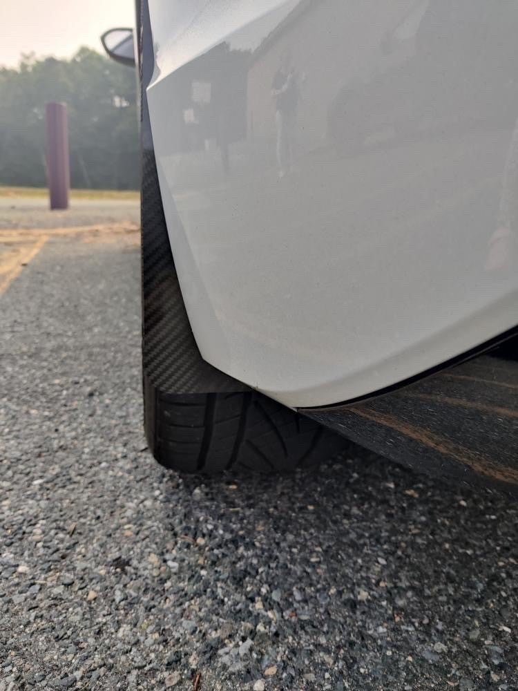Load image into Gallery viewer, Volkswagen MK8 Golf GTI / R Mudguards - FSPE