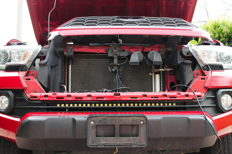 Load image into Gallery viewer, 2016-2023 Toyota Tacoma Single 30in Light Bar - FSPE
