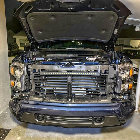 Chevrolet Silverado 2500/3500HD Single 30-Inch Light Bar (2020-2026)