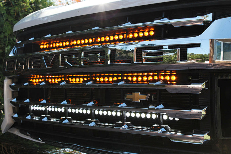 Load image into Gallery viewer, Chevrolet Silverado 2500/3500HD Single 30-Inch Light Bar (2020-2026)
