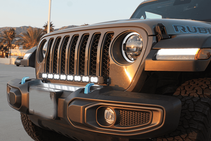Load image into Gallery viewer, 2020+ Jeep Gladiator (JT) 30in Light Bar - PRO - FSPE
