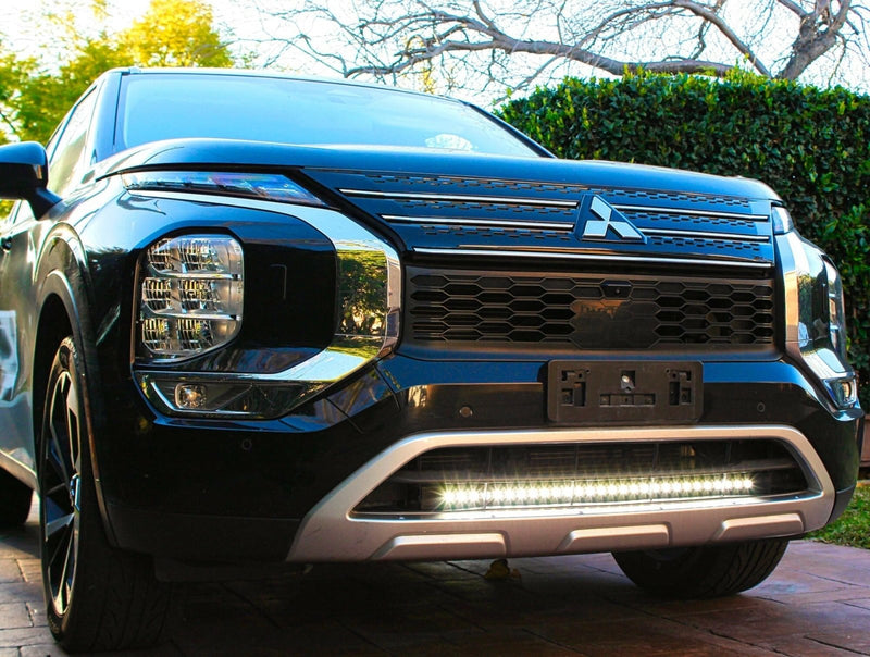 Load image into Gallery viewer, 2022+ Mitsubishi Outlander Single 30in Light Bar - FSPE
