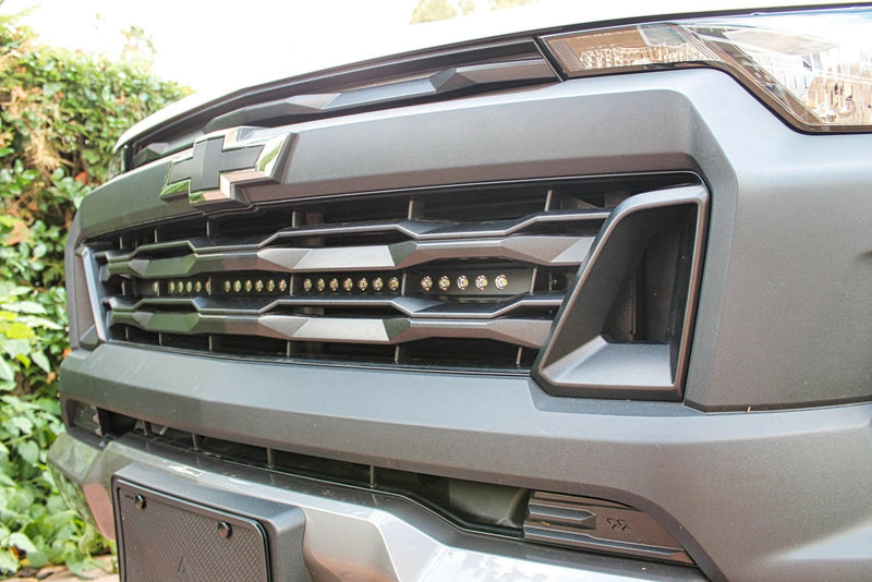 Load image into Gallery viewer, 2023+ Chevrolet Colorado Single 30 in Light Bar - FSPE
