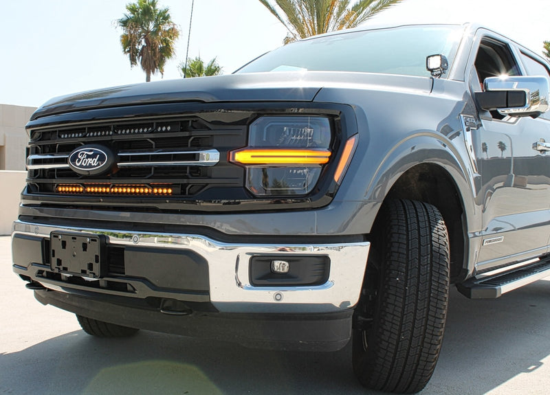 Load image into Gallery viewer, 2024+ Ford F150 Single 30in Light Bar - FSPE
