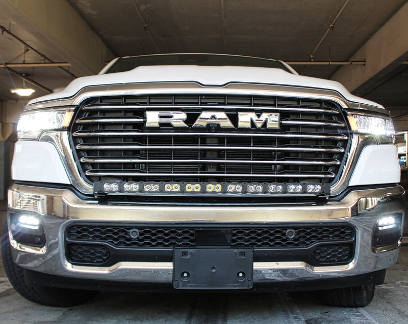 Load image into Gallery viewer, 2025+ RAM 1500 Fog Light Kit - FSPE
