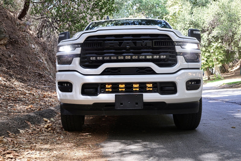 Load image into Gallery viewer, 2025+ RAM 2500/3500 Lower Grille Pods - FSPE
