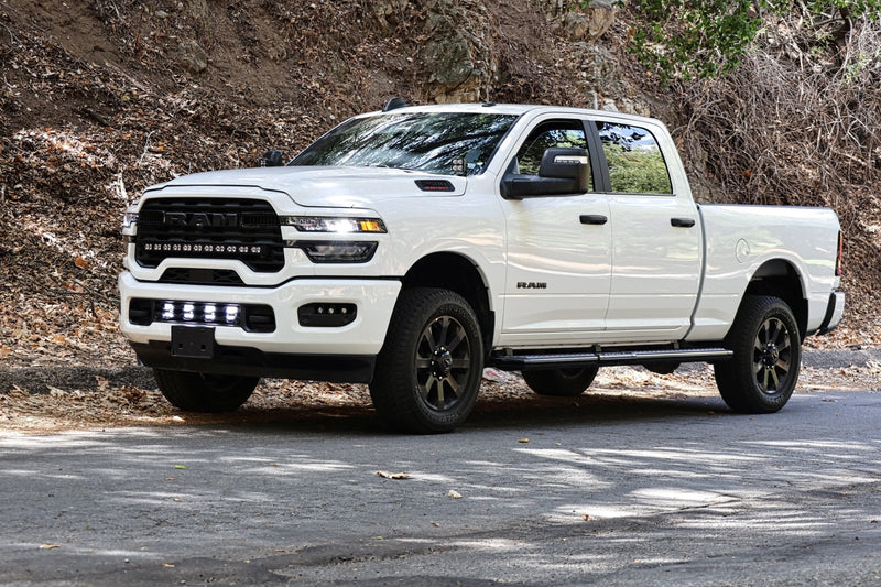 Load image into Gallery viewer, 2025+ RAM 2500/3500 Lower Grille Pods - FSPE
