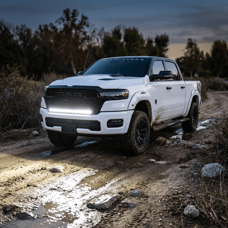 Load image into Gallery viewer, 2026+ RAM 1500 HEMI 40in Light Bar - PRO - FSPE
