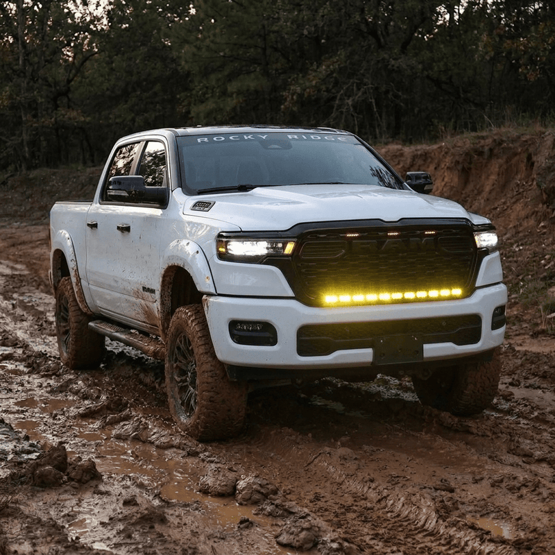 Load image into Gallery viewer, 2026+ RAM 1500 HEMI 40in Light Bar - PRO - FSPE
