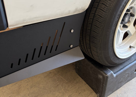 Honda ACTY Truck side profile of FSPE splitter - the truck is white, the wheels are white