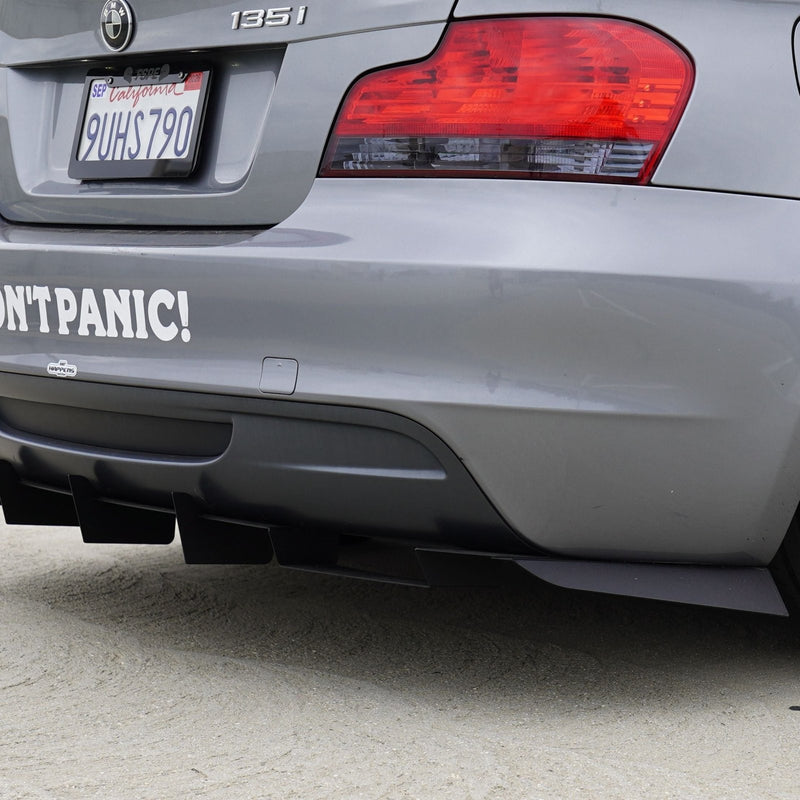 Load image into Gallery viewer, BMW 128i / 135i (E82) 2007-2013 Rear Diffuser &amp; Rear Spats - FSPE
