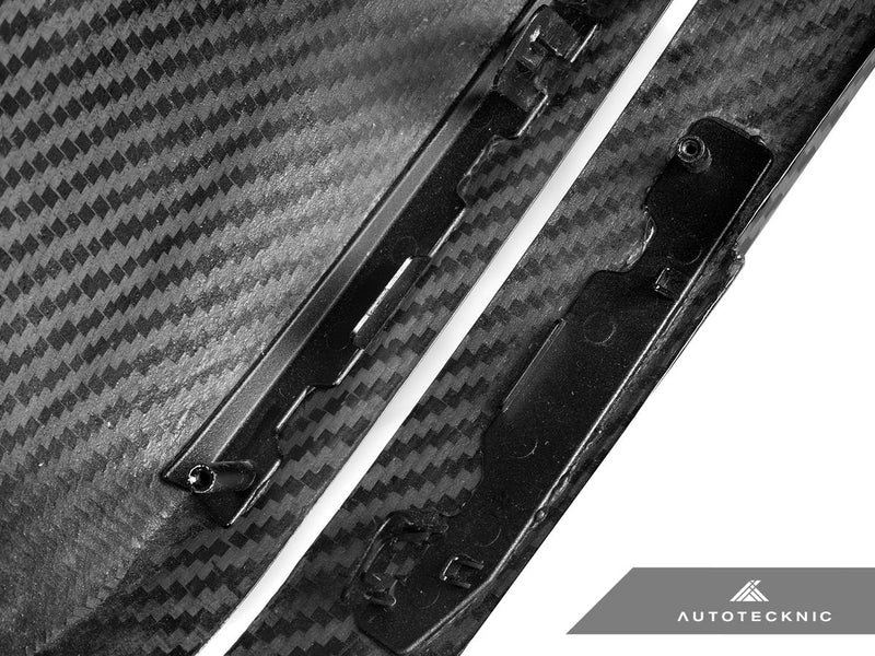 Load image into Gallery viewer, BMW G90/ G99 M5 - Dry Carbon Fiber Mirror Cap Set - FSPE
