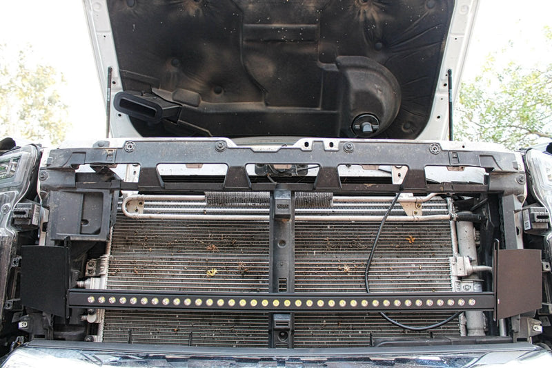 Load image into Gallery viewer, Chevrolet Silverado 2500/3500HD Single 40 - Inch Light Bar (2020 - 2026) - CLASSIC - FSPE
