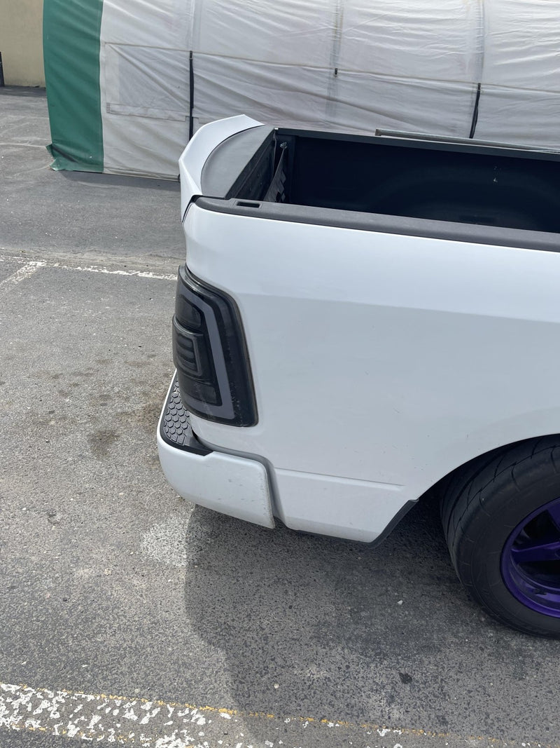 Load image into Gallery viewer, Dodge RAM (2009 - 2018) Duck Bill - FSPE
