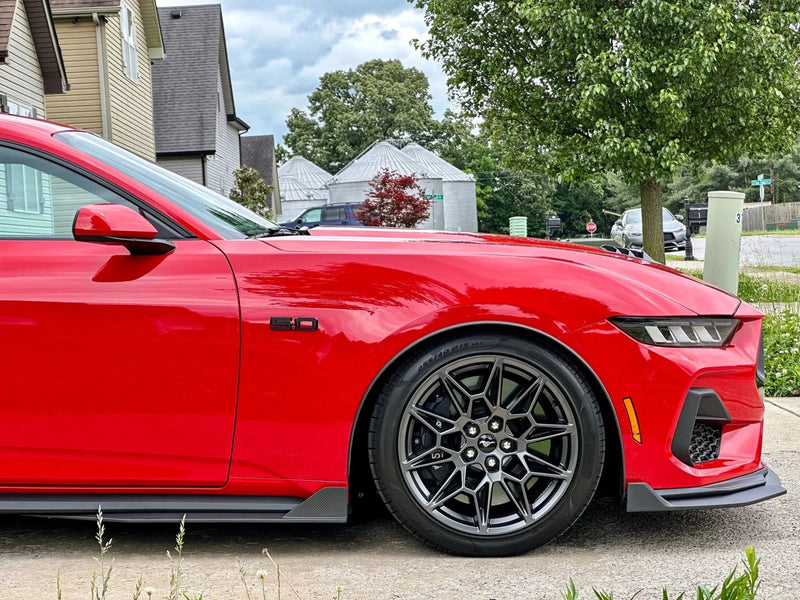 Load image into Gallery viewer, Ford Mustang (2024 - Current) - Side Skirt Extension - FSPE
