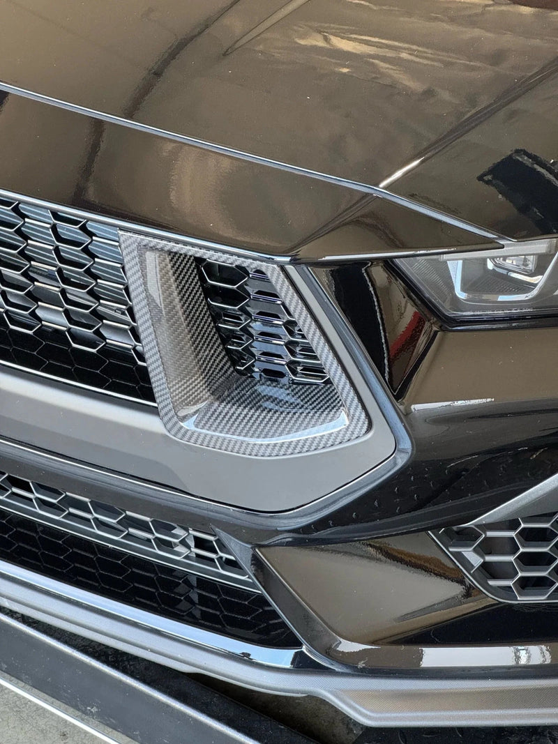 Load image into Gallery viewer, Ford Mustang GT (2024 - Current) - Dry Carbon Grille Inserts - FSPE
